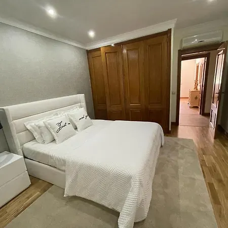 度假居 Moradia Luxo 蒙卡拉帕乔